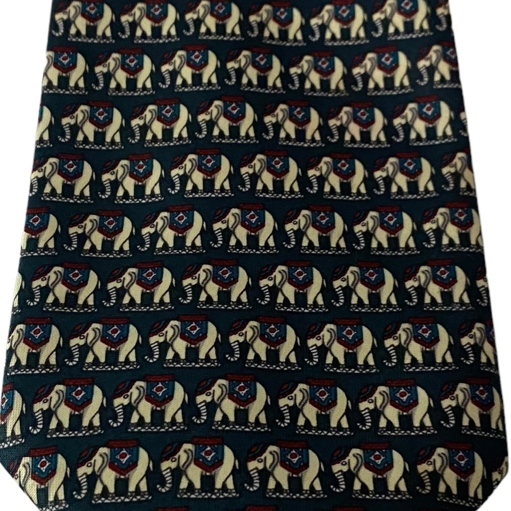 RENE’ CHAGAL - NECKTIE - COVERED WITH ELEPHANTS - SADDLES AND HATS ON THEM B16